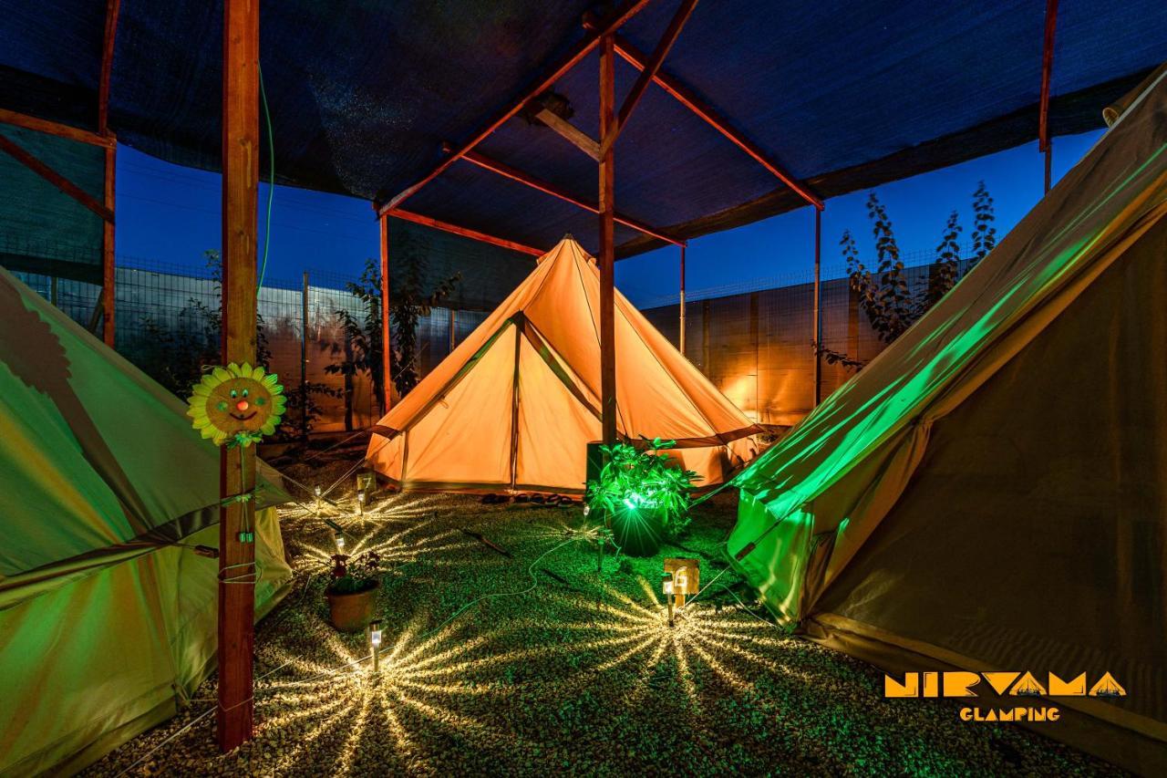 Nirvama Tent Glamping Vama Veche Zewnętrze zdjęcie